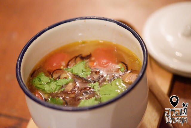 อร่อยปักหมุด : The Moose เอกมัย ร้านอารมณ์บาร์กับอาหารรสไทยแท้ที่คุณต้องแปลกใจ