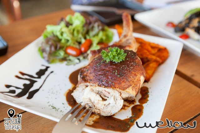 อร่อยปักหมุด : Mellow คริสตัลพาร์ค ถนนเลียบทางด่วนรามอินทรา