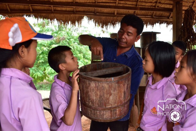 'โรงเรียนกาสรกสิวิทย์' ศูนย์การอบรมกระบือในการทำนา ทำการเกษตร