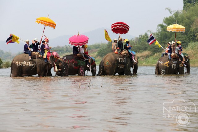 สุโขทัยจัดงาน "แห่ช้างบวชนาค" ของชาวไทยพวน