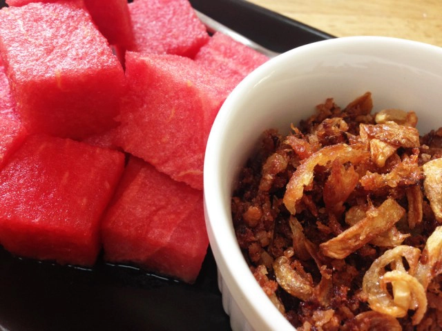 Cooking is Fun! วันหยุด : ปลาแห้งแตงโม เมนูไทย อาหารคลายร้อน