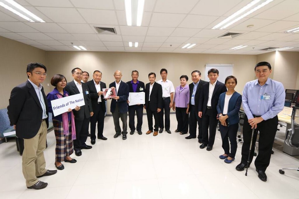 นักธุรกิจให้กำลังใจ-เสียงโหวตเนชั่นฯ ยืนหยัดสู้เพื่อรักษาสื่อพิทักษ์ประเทศ