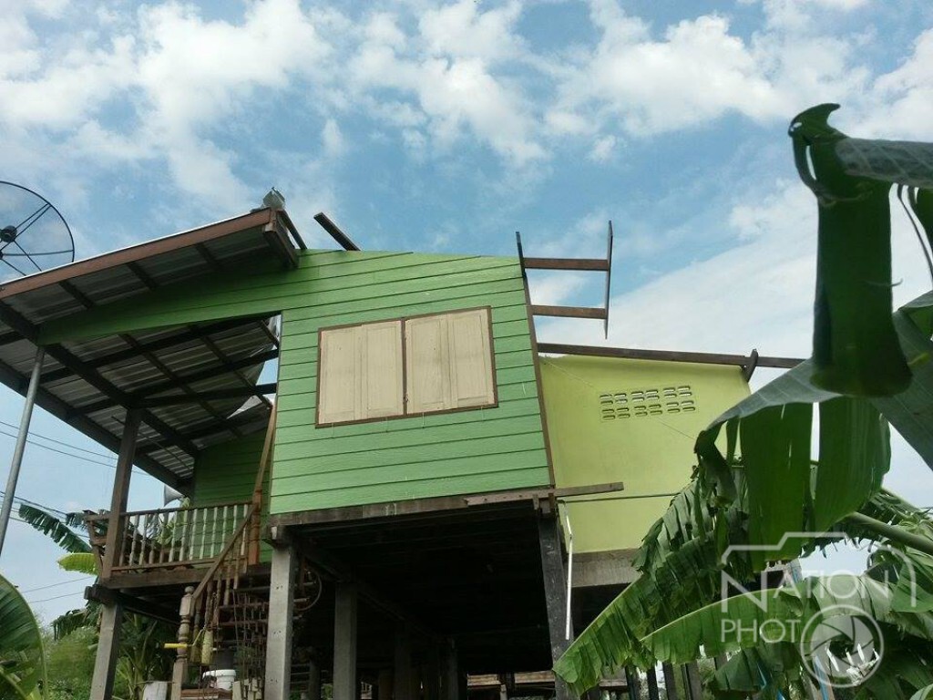 พิษณุโลก-บางระกำพายุพัดบ้านเสียหายจำนวนมาก
