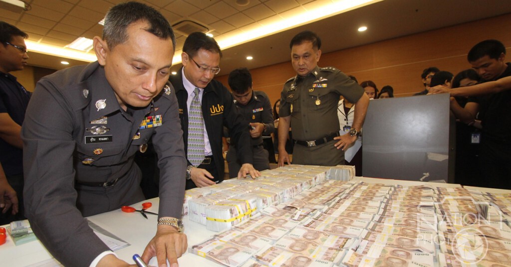 ปปง.ตรวจสอบ-เปิด 2 ตู้เซฟเจอทรัพย์สินกว่า 200 ล้านบาท