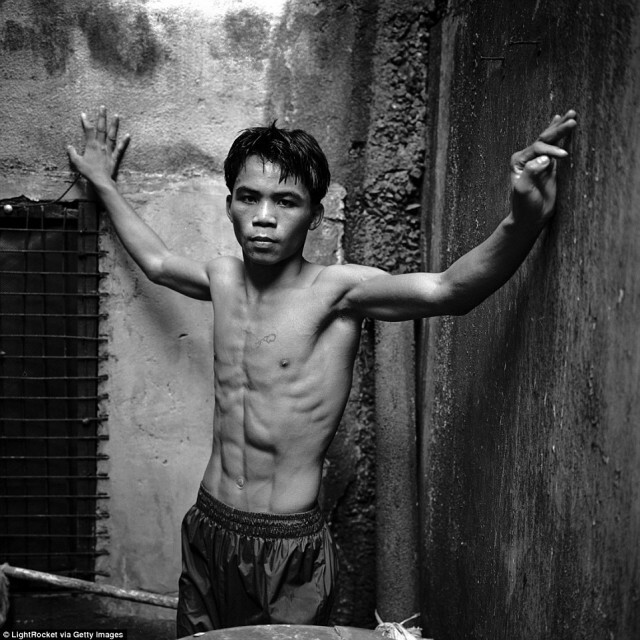 ชมภาพจุดเริ่มต้นของ "ปาเกียว" วัย 17 ปีสู่ระดับโลก
