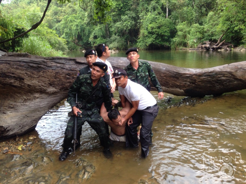 จับหนุ่มท่ามะกาซุกยาบ้า 65,000 เม็ด แหกด่านตรวจที่ชายแดนสังขละบุรี