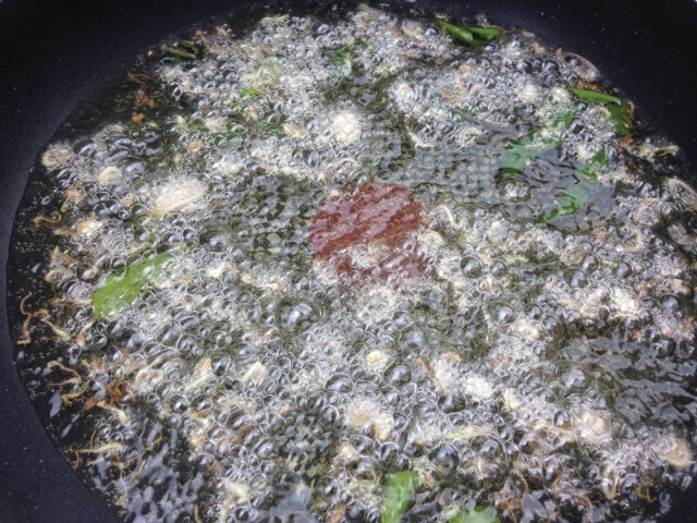 Cooking is fun! : เอ็นข้อไก่ทอดสมุนไพร