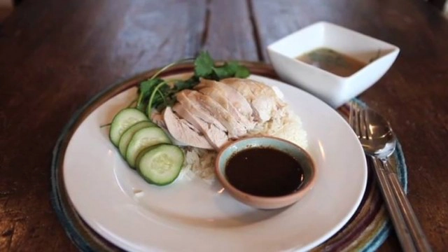 เปิดเบื้องหลังความสำเร็จ "น้องข้าวมันไก่" สุดดังในอเมริกา