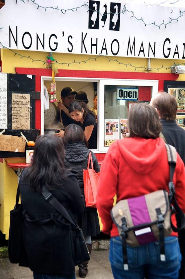 เปิดเบื้องหลังความสำเร็จ "น้องข้าวมันไก่" สุดดังในอเมริกา