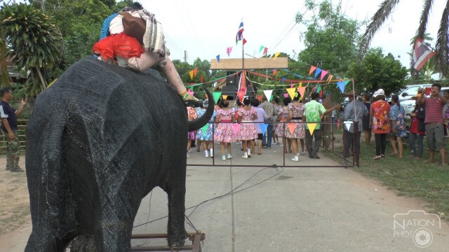 รำวงการกุศลเวทีเคลื่อนที่ แห่บุญบั้งไฟขอนแก่น