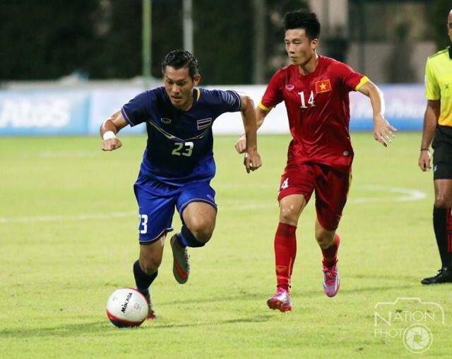ช้างศึกขย้ำเวียดนาม 3-1 รอชนอิเหนา-เจ้าภาพ