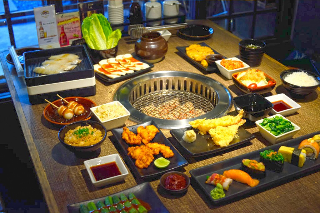 เซนิกุเทน ร้านยากินิกุ สไตล์โอซาก้า ทองหล่อ 20 เซนิกุเทน ร้านยากินิกุ สไตล์โอซาก้า ทองหล่อ 20
