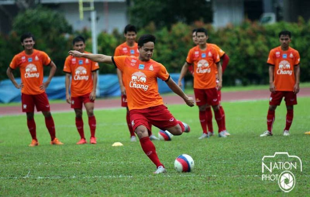 ส่งใจเชียร์ "ช้างศึกไทย" ดวล "อิเหนา" ฟุตบอลซีเกมส์ ทุ่มครึ่งวันนี้