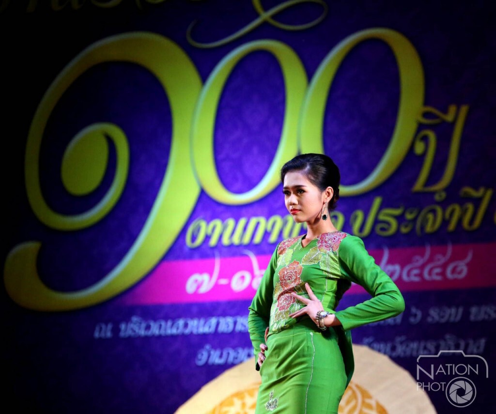 = ผ้าไทย ผ้าทอ ผ้าถิ่น = = ผ้าไทย ผ้าทอ ผ้าถิ่น =
