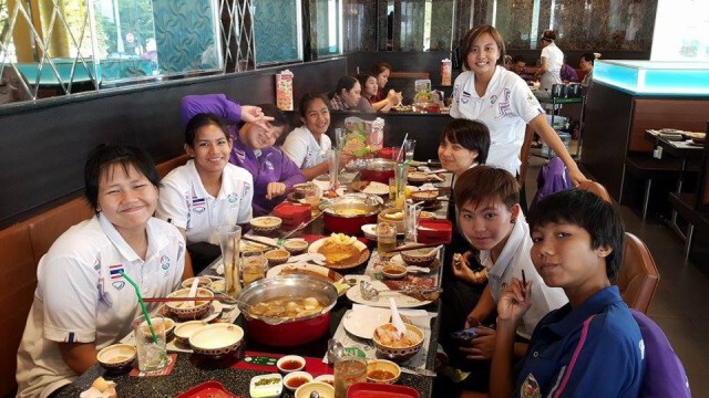 ชมภาพทัพโปโลสาวไทยบุกให้สัมภาษณ์เนชั่นทีวี