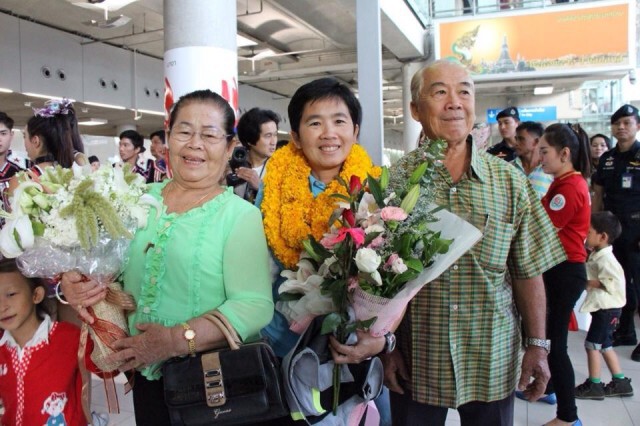 ทัพแข้งสาวถึงไทย "มาดามแป้ง" ปลื้มผลงานบอลโลกหญิง