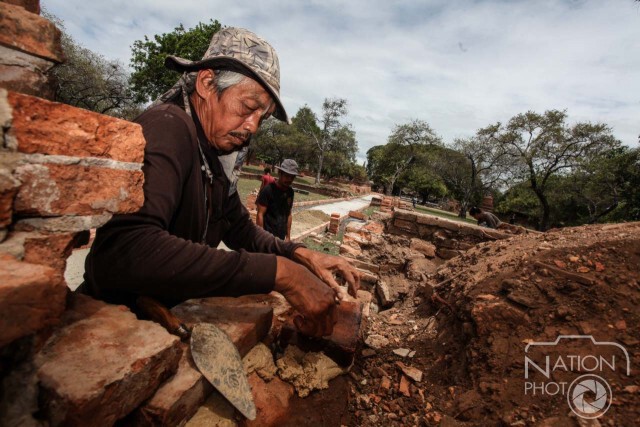 ภาพชุด กรมศิลปากรบูรณะวัดมงคลบพิตรหลังเสียหายจากน้ำท่วมครั้งใหญ่ปี 54