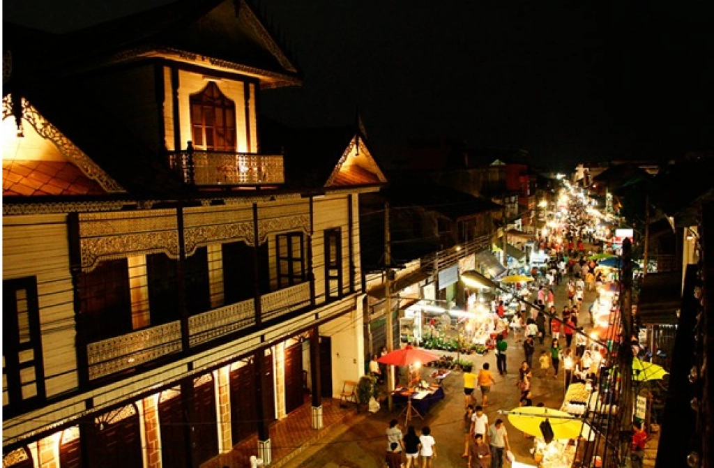 เคยไปหรือยัง ? ถนนคนเดิน ที่ทำให้คุณต้องเพลินกับบรรยากาศ (ภาคเหนือ) เคยไปหรือยัง ? ถนนคนเดิน ที่ทำให้คุณต้องเพลินกับบรรยากาศ (ภาคเหนือ)