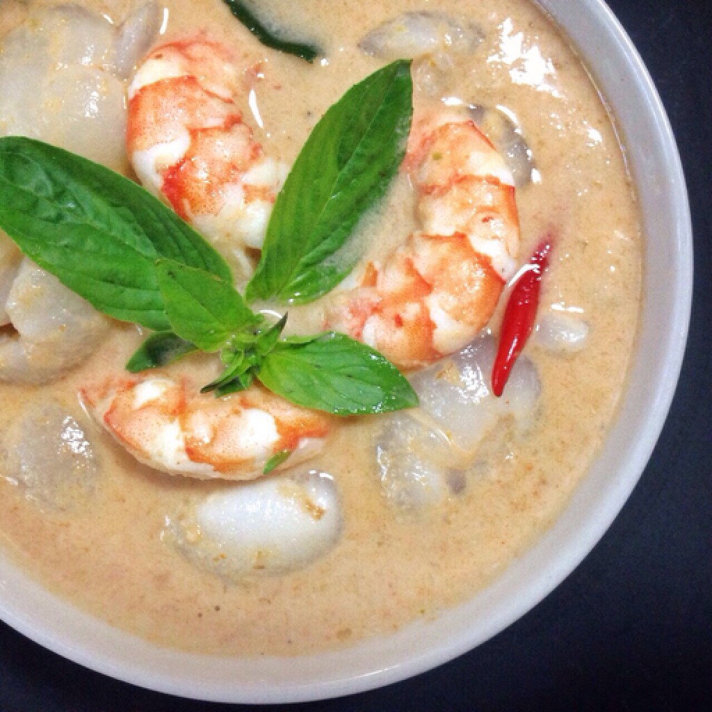 Cooking is Fun : แกงเขียวหวานลิ้นจี่ใส่กุ้ง Cooking is Fun : แกงเขียวหวานลิ้นจี่ใส่กุ้ง