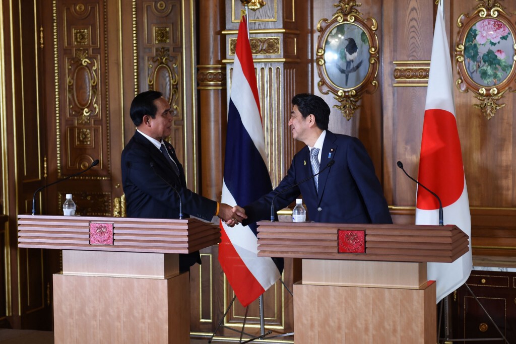"ประยุทธ์"ถกทวิภาคีนายกฯญี่ปุ่น จับมือพัฒนาภูมิภาค นำเข้าสินค้าเกษตรไทย "ประยุทธ์"ถกทวิภาคีนายกฯญี่ปุ่น จับมือพัฒนาภูมิภาค นำเข้าสินค้าเกษตรไทย