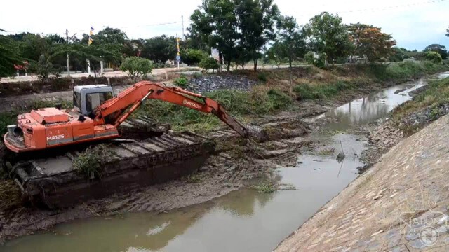 ภัยแล้งทำน้ำแห้งขอด ถนนปทุมธานี"ทรุด-เสียหาย" 88 จุด