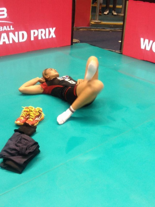 ชมภาพที่ไม่เห็นทางทีวี ของวอลเลย์บอลสาวไทย