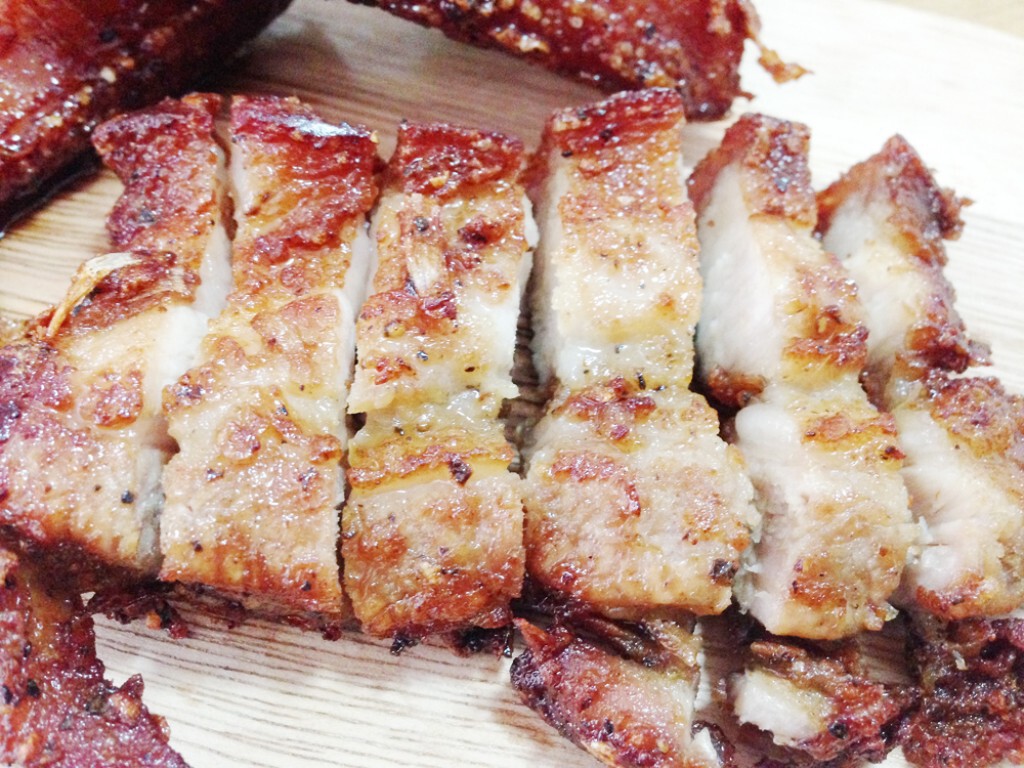 Cooking is fun : หมูสามชั้นทอดกระเทียมพริกไทย Cooking is fun : หมูสามชั้นทอดกระเทียมพริกไทย