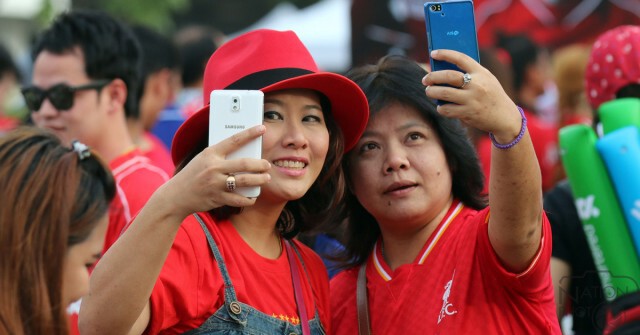บรรยากาศก่อนการแข่งขัน ลิเวอร์พูล พบ ทรู ออลสตาร์