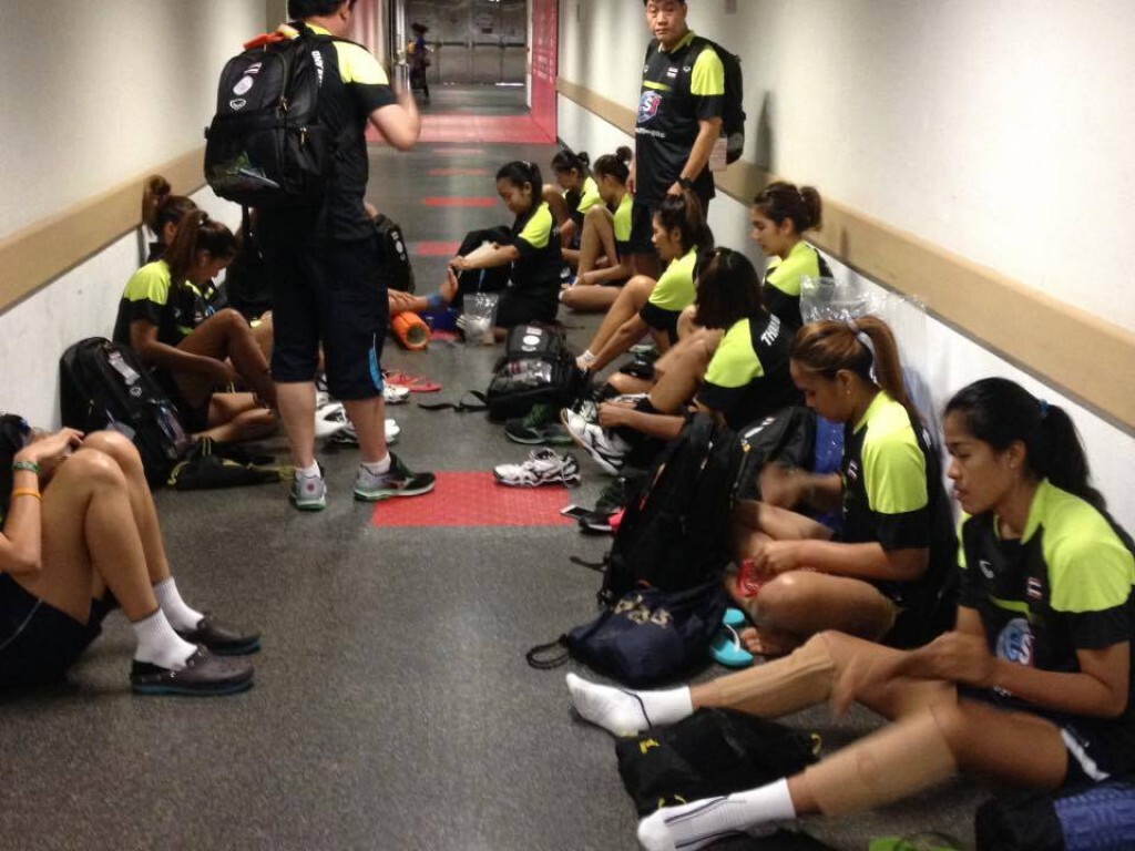 วอลเลย์สาวไทยซ้อมวันแรก "โค้ชอ๊อด" เผยต้องใช้เวลาปรับสภาพร่างกาย