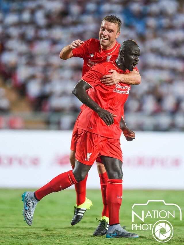 ชมภาพสุดประทับใจ "ลิเวอร์พูล" โชว์ฟอร์มถล่ม "ทรู ออลสตาร์" 4-0