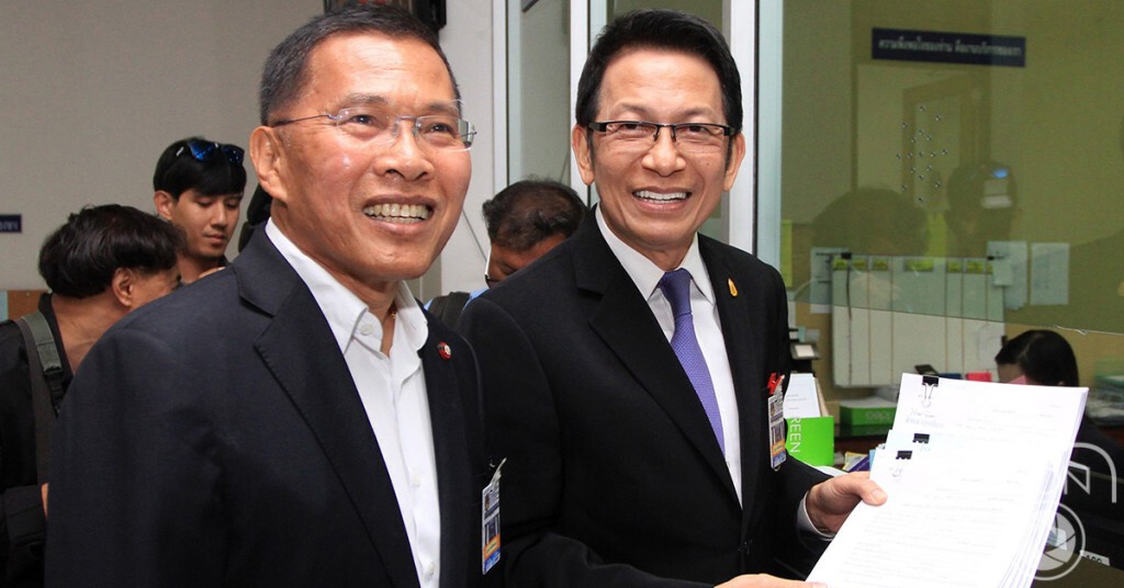 "วัฒนา"ฟ้อง"ประยุทธ์"ให้ศาลเพิกถอนประกาศ คสช. ห้ามออกนอกราชอาณาจักร