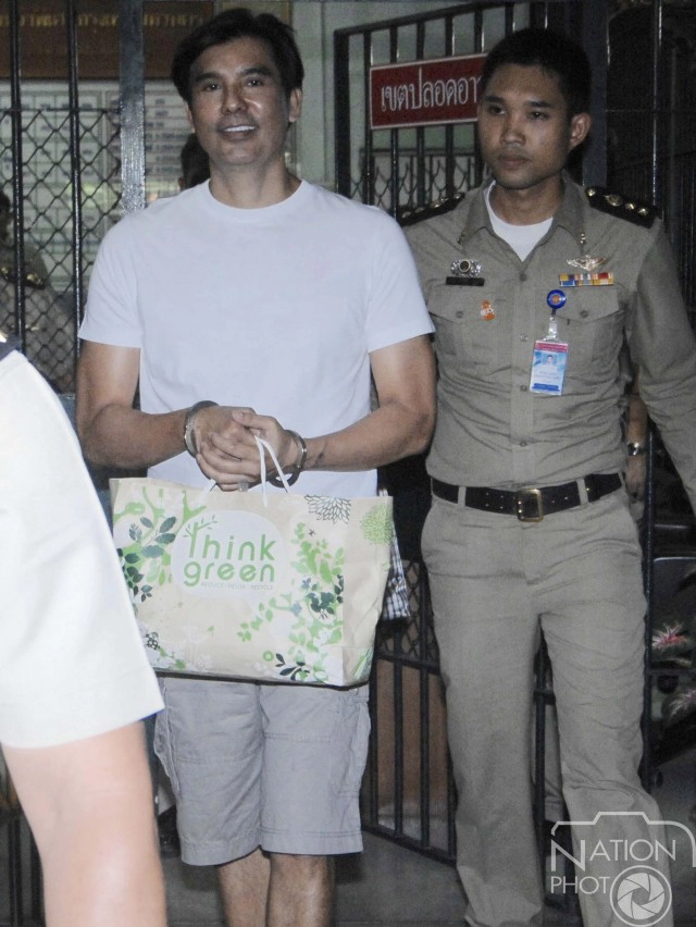 เพื่อไทยยกทีมเข้าเยี่ยมพร้อมพงศ์