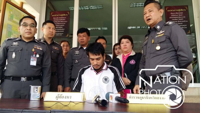 ตร.นำ"พ่อโหดเตะลูก"แถลงข้อเท็จจริง อ้างทำเพราะ"เครียด-เมา"