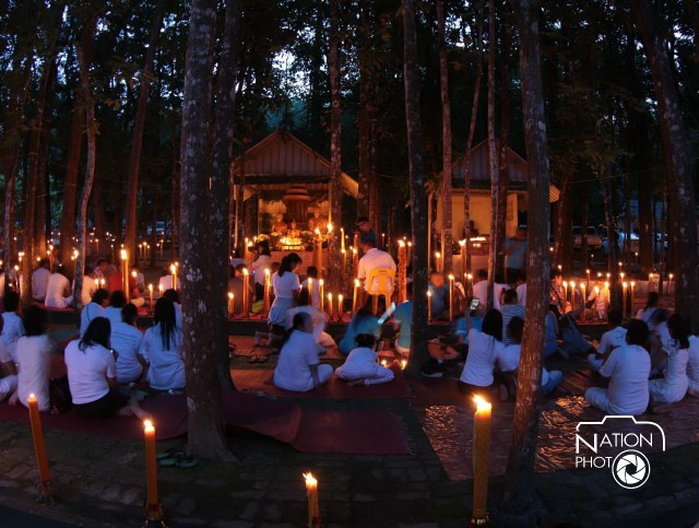 เวียนเทียนวันอาสาฬหบูชา ณ วัดพิทักษ์สมณกิจ จ.ภูเก็ต