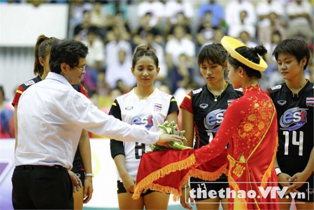 ชมอีกครั้ง ตบสาวไทย คว่ำเหลียวหนิง ซิววีทีวีคัพ สมัยแรก
