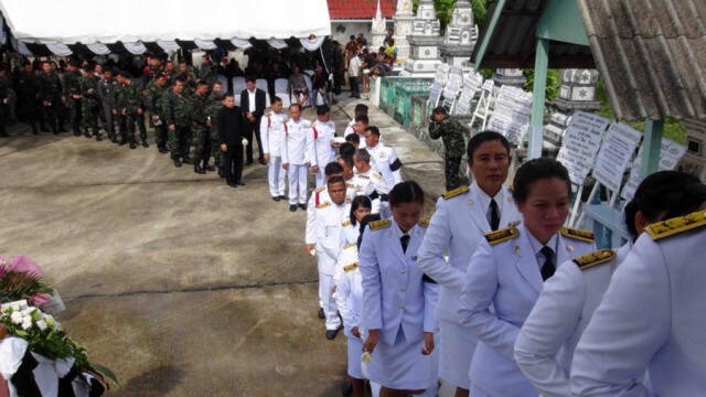 พระราชทานเพลิงศพ "สิบโทวรรณใหม่ ราคะโน" รปภ.พระสงฆ์ในภาคใต้
