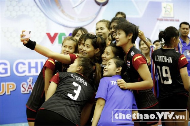 ชมอีกครั้ง ตบสาวไทย คว่ำเหลียวหนิง ซิววีทีวีคัพ สมัยแรก