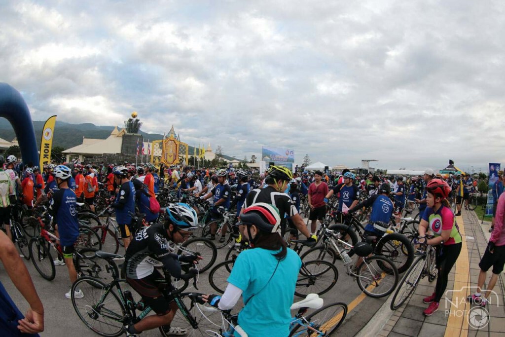 "Chiangmai Bike Thailand 2015" คึกคักนักปั่นเข้าร่วมกว่า 2,000 คน