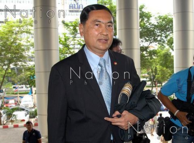 คุก 2 ปีไม่รอลงอาญา "ธาริต"