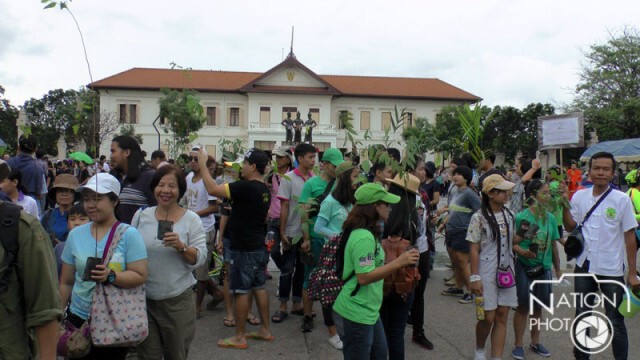 ทน.เชียงใหม่ ผนึก "มือเย็น เมืองเย็น"ปลูกต้นไม้รอบคูเมือง