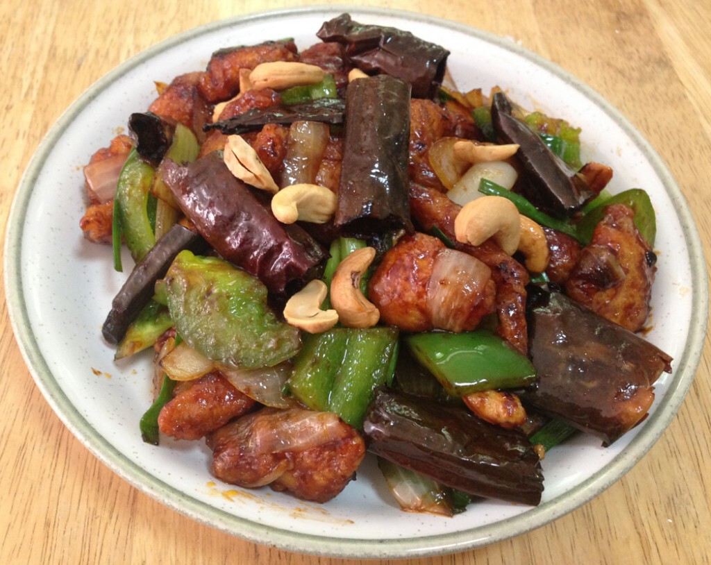 Cooking is Fun : ไก่ผัดเม็ดมะม่วงหิมพานต์ Cooking is Fun : ไก่ผัดเม็ดมะม่วงหิมพานต์