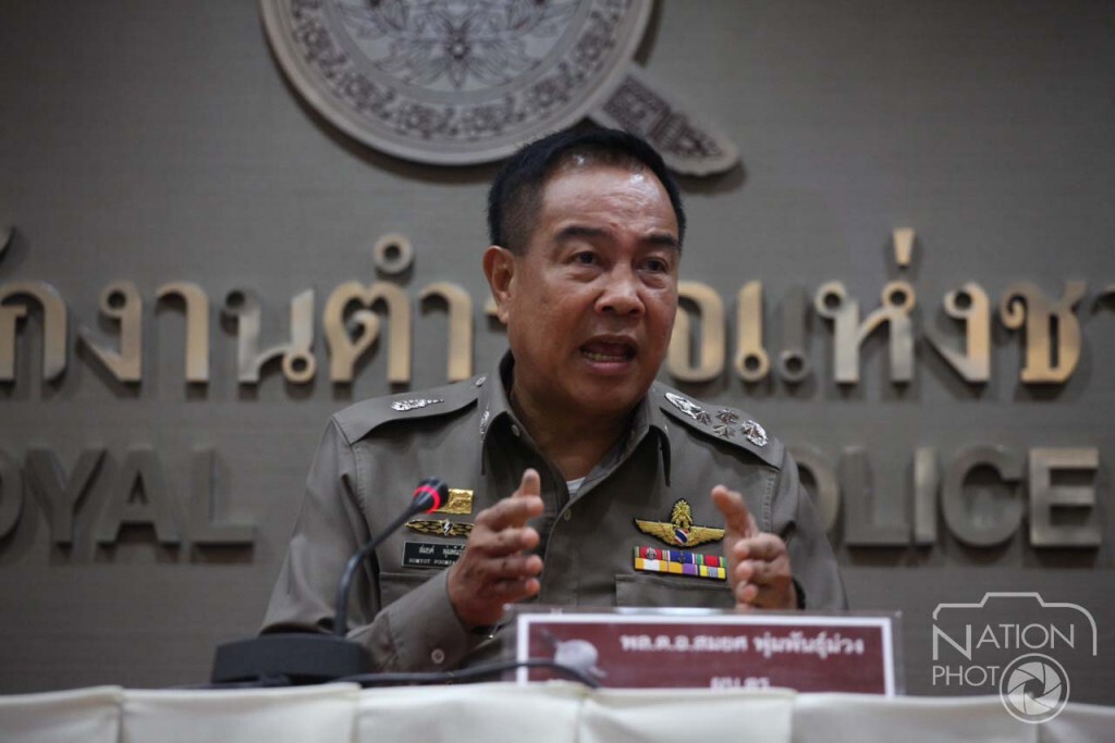 ผบ.ตร.ระบุกลุ่มก่อเหตุระเบิดราชประสงค์ มีไม่ต่ำกว่า 10 คน ผบ.ตร.ระบุกลุ่มก่อเหตุระเบิดราชประสงค์ มีไม่ต่ำกว่า 10 คน