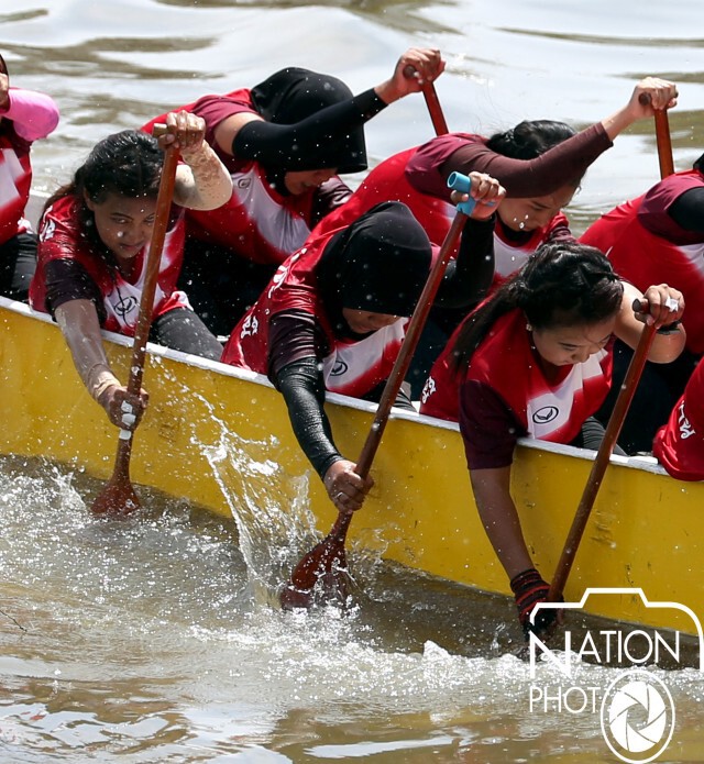 ประชันฝีพาย เรือยาวประเพณี ม.อ. เทิดไท้องค์ราชัน
