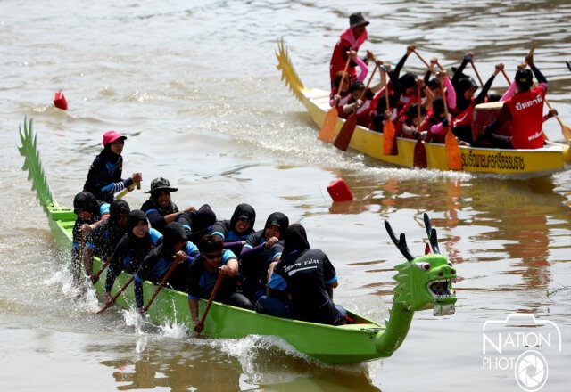 ประชันฝีพาย เรือยาวประเพณี ม.อ. เทิดไท้องค์ราชัน
