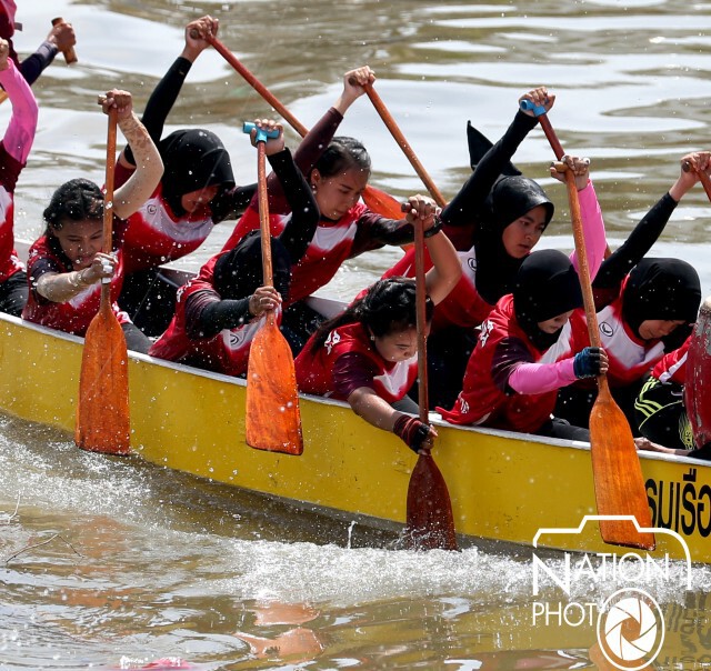 ประชันฝีพาย เรือยาวประเพณี ม.อ. เทิดไท้องค์ราชัน