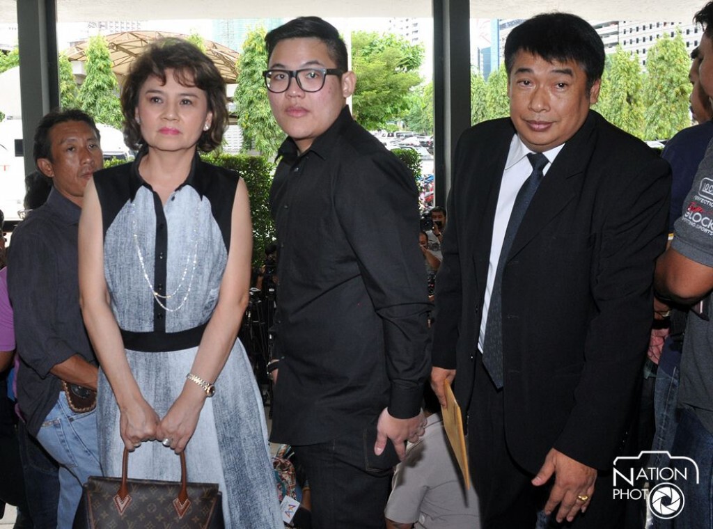 ญาติ"ชูวงษ์"ยื่นคัดค้านประกันตัว "บรรยิน" ญาติ"ชูวงษ์"ยื่นคัดค้านประกันตัว "บรรยิน"
