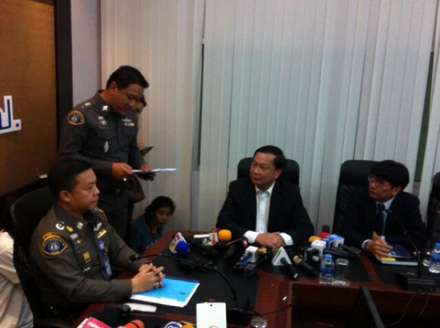 "บรรยิน" มอบตัวสู้คดีหุ้นเสียชูวงษ์