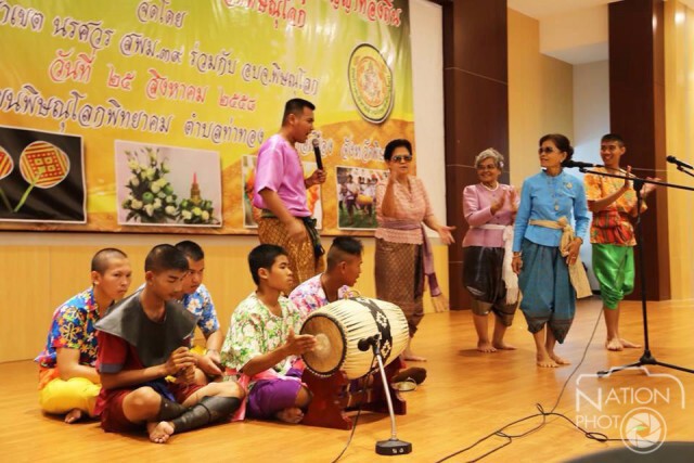 ปราชญ์ชาวบ้านสอนศิลปหัตถกรรมท้องถิ่นให้เยาวชนพิษณุโลก