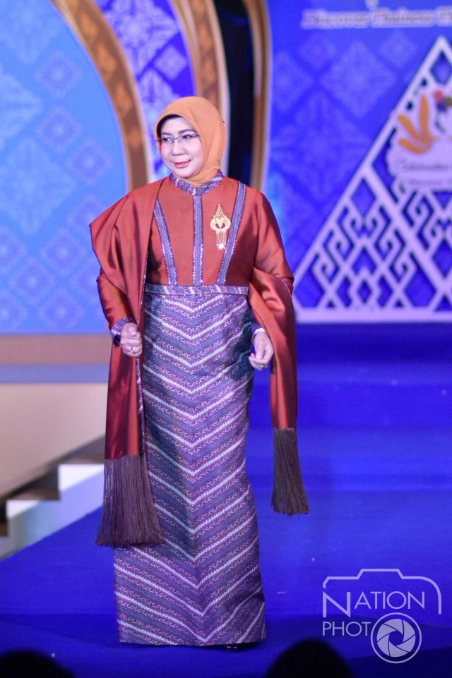 เปิดงานมหกรรม"ผ้าไหมไทย" รวมใจเทิดไท้ราชินี