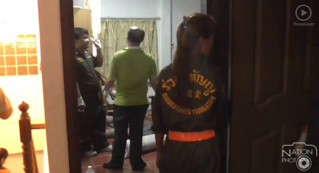 หนุ่มใหญ่เครียดโดนแฮกเฟสบุ๊คโพสต์เรื่องเหตุบึ้ม "ผูกคอดับ" หนุ่มใหญ่เครียดโดนแฮกเฟสบุ๊คโพสต์เรื่องเหตุบึ้ม "ผูกคอดับ"